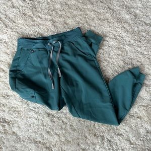 FIGS small petite joggers